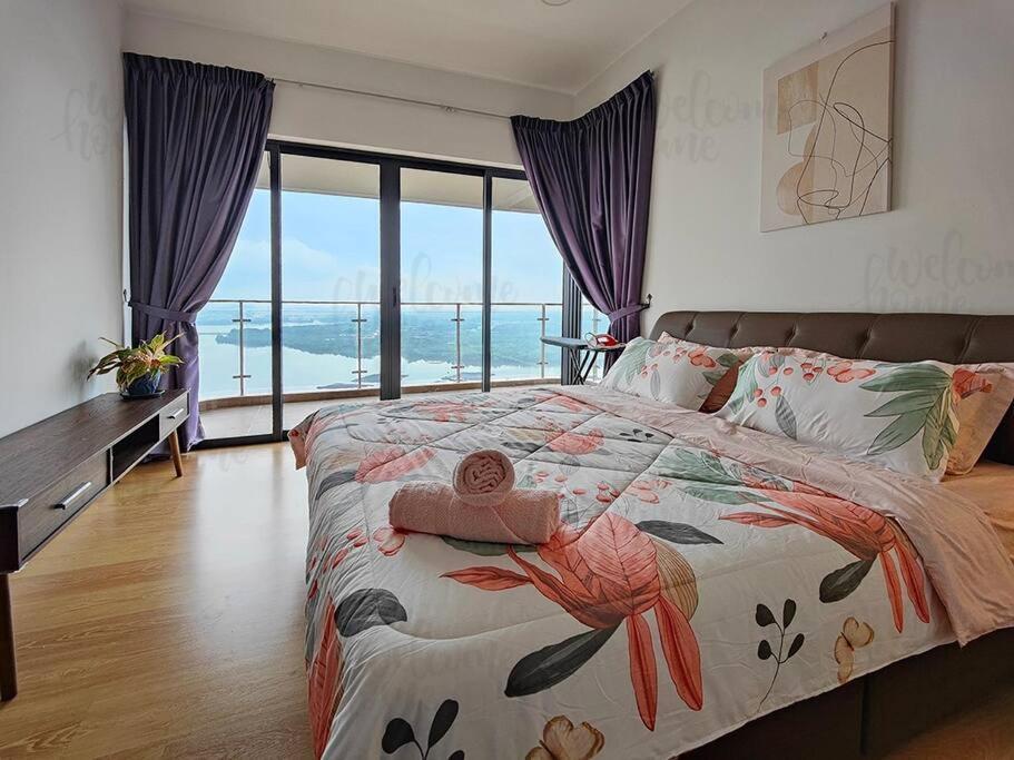 Bay Laurel, Country Garden Danga Bay Homestay By Welcome Home Johor Bahru Exterior photo